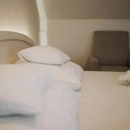 Tornácos - Hotel 3*