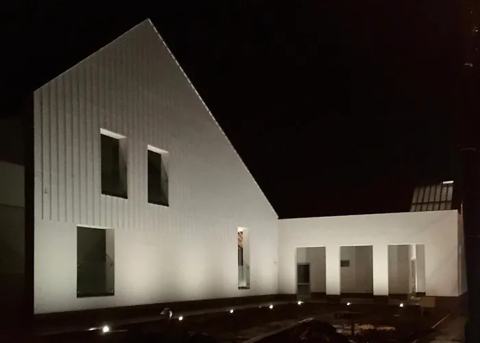 Tornácos - 3*