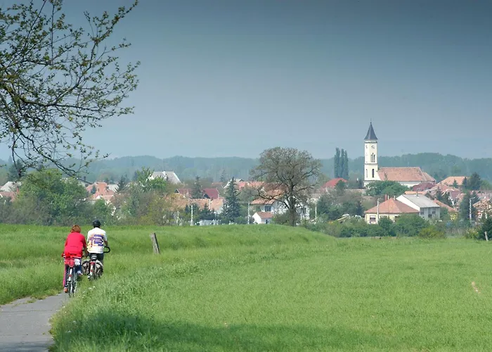 Tornacos - Hotell 3*